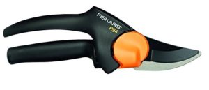 fiskars p94 large powergear bypass prunner