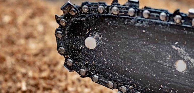 When to replace chainsaw bar